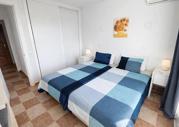 Дом отдыха Costabella House -