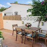 House With Private Garden In Peaceful Area Close To Everything - Magnolia Marbella