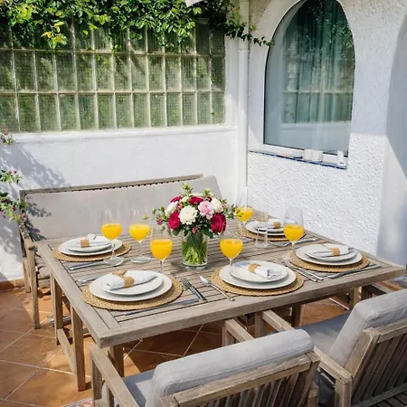 House With Private Garden In Peaceful Area Close To Everything - Magnolia בית נופש מארבלה