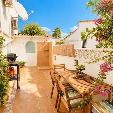 House With Private Garden In Peaceful Area Close To Everything - Magnolia * ماربيا